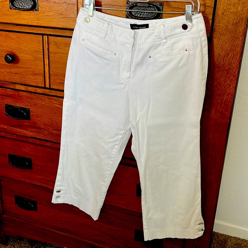 White Wide leg cropped dress pants